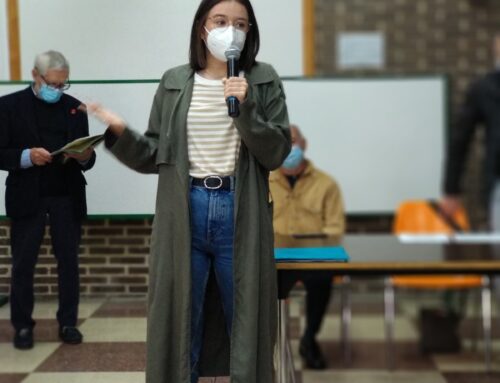 Violeta Orte recibe un accésit del IV Premio Crisis