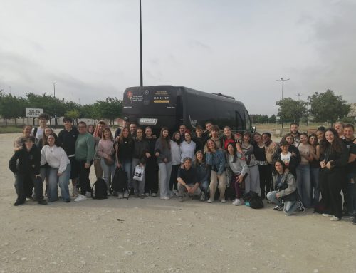 Lágrimas y emoción en la despedida al Lycée Aimé Césaire de Clisson